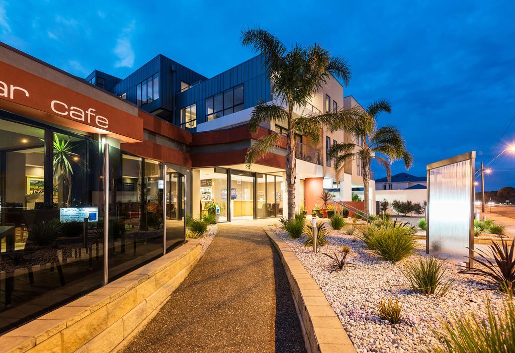 The Esplanade Resort And Spa Lakes Entrance Exteriér fotografie